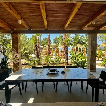 Appart hôtel Nusa &