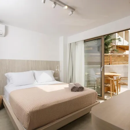 Nusa & מלון דירות 4*