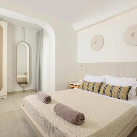 Nusa & מלון דירות 4*