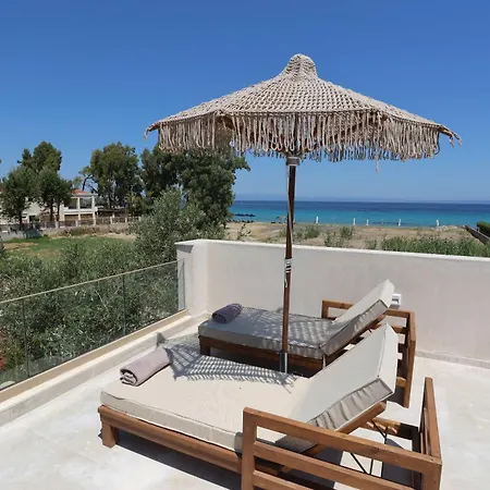 Nusa & Ξενοδοχείο με διαμερίσματα 4*