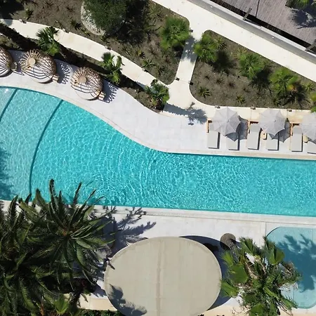 Nusa & מלון דירות