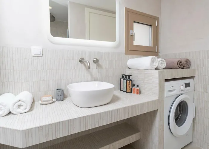 Nusa & 4* Pefkochori