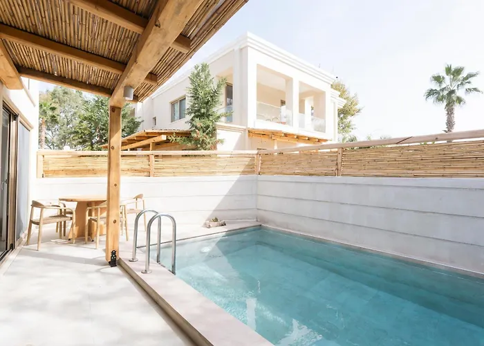 Apartahotel Nusa & Pefkochori