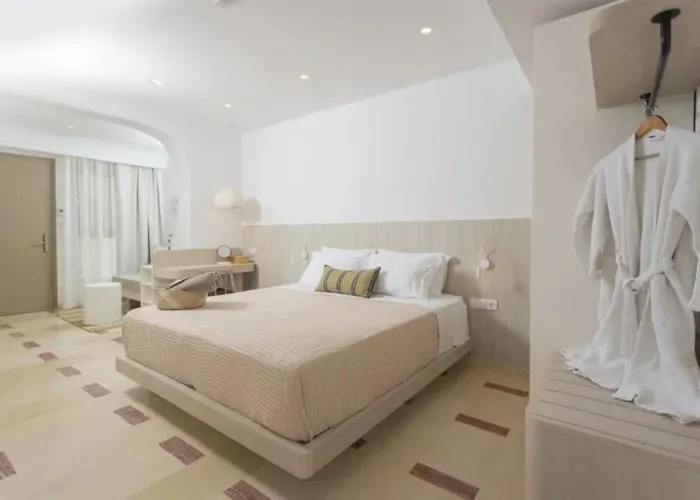 Nusa & Apartahotel Pefkochori